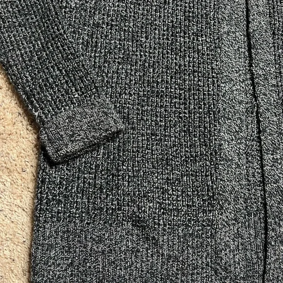 Banana Republic Cardigan Sweater- M - Picture 4 of 7